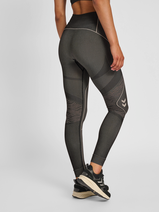 hmlMT MILA SEAMLESS MID WAIST TIGHT, BLACK/CHATEAU GREY, model