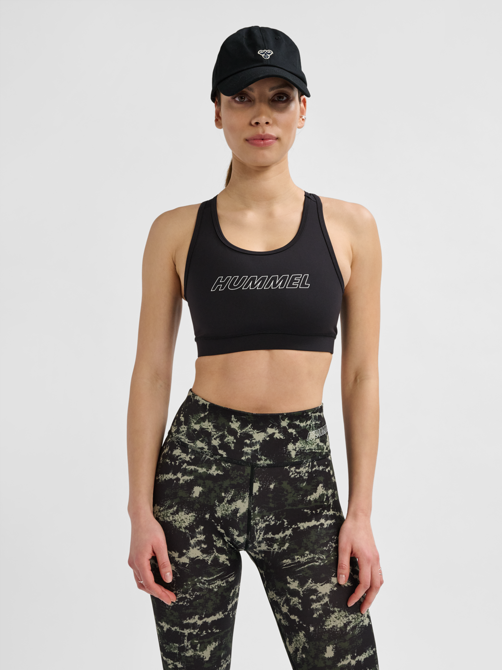 hmlTE FUNDAMENTAL SPORTS BRA, BLACK/WHITE, model