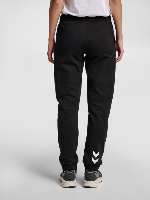 HMLGO COTTON PANTS WO, BLACK, model