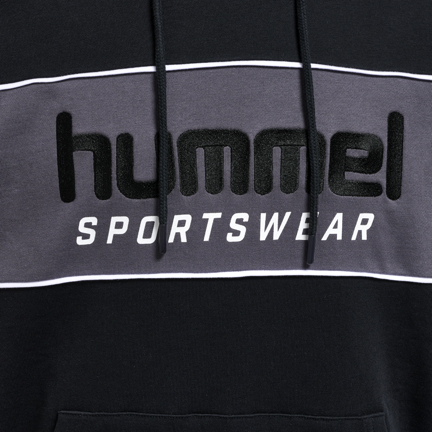 hmlLGC JULIAN HOODIE, BLACK, packshot