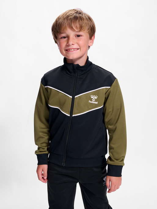 hmlWIN TRACKSUIT, BEECH, model