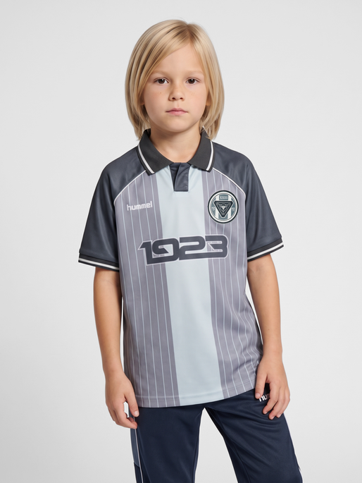 hmlJR LOOSE SOCCER JERSEY S/S, FLINT STONE, model