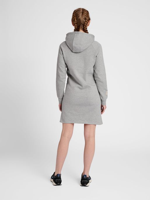 hmlGG12 SWEAT DRESS WOMAN, GREY MELANGE, model