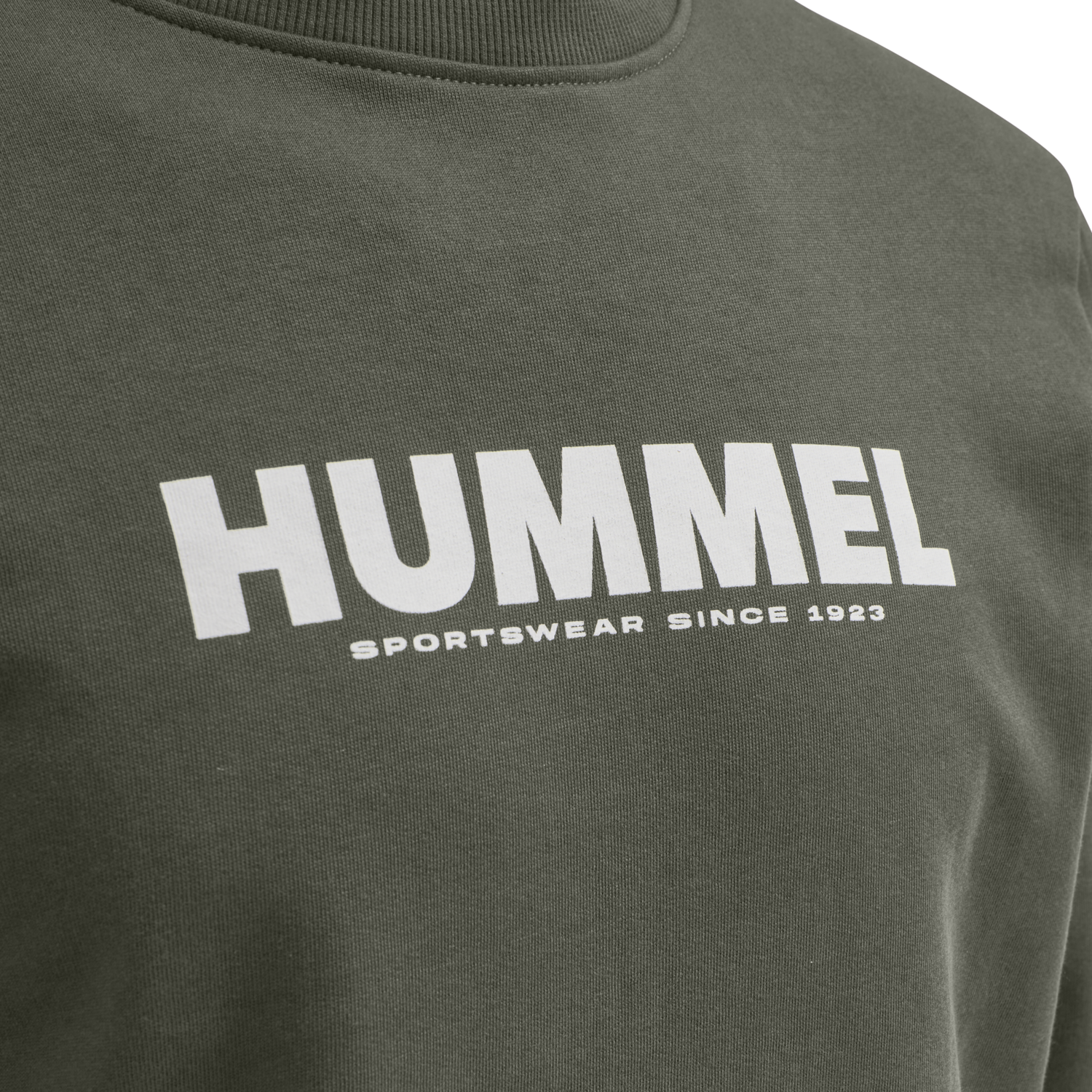 hmlLEGACY SWEATSHIRT, BEETLE, packshot
