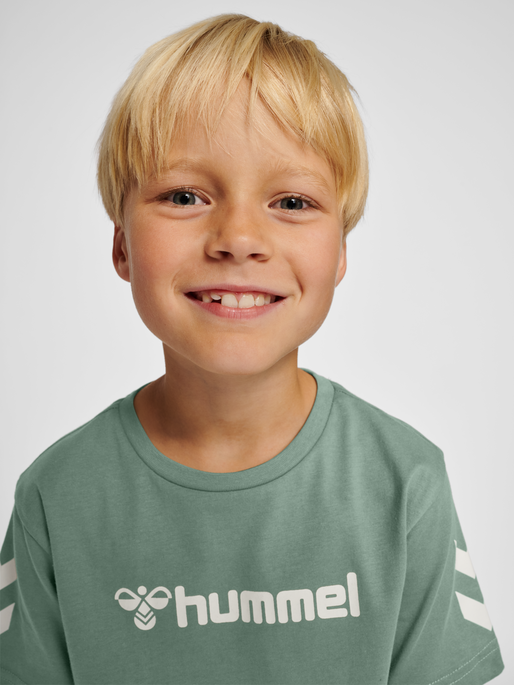 hmlNOVET SHORTS SET, 6575, model