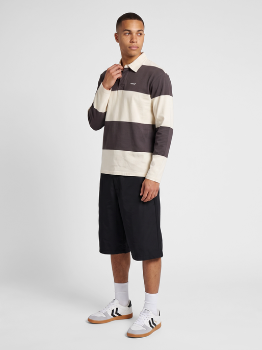 hmlI-D BIG SHORTS, BLACK, model
