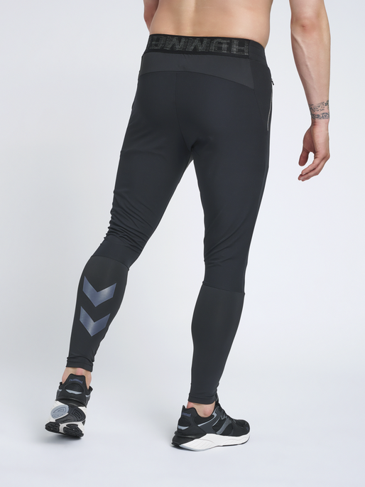 hmlSPIRO TAPERED PANTS, 2001, model