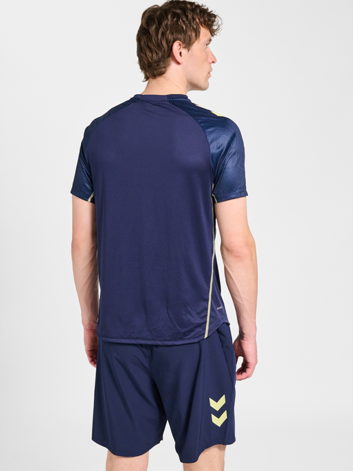 hmlBLAZE 2.0 TRAINING JERSEY S/S, MARINE/SHADOW LIME, model