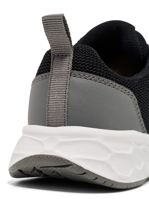 TURBO RUN 1.0 JR, BLACK, packshot