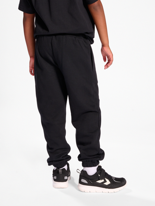 hmlDARE PANTS, 2001, model