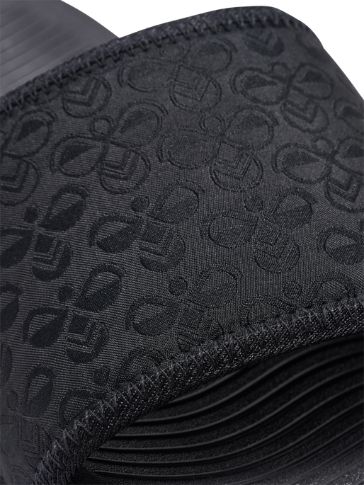 COMFORT SLIDE JQ, BLACK/BLACK, packshot