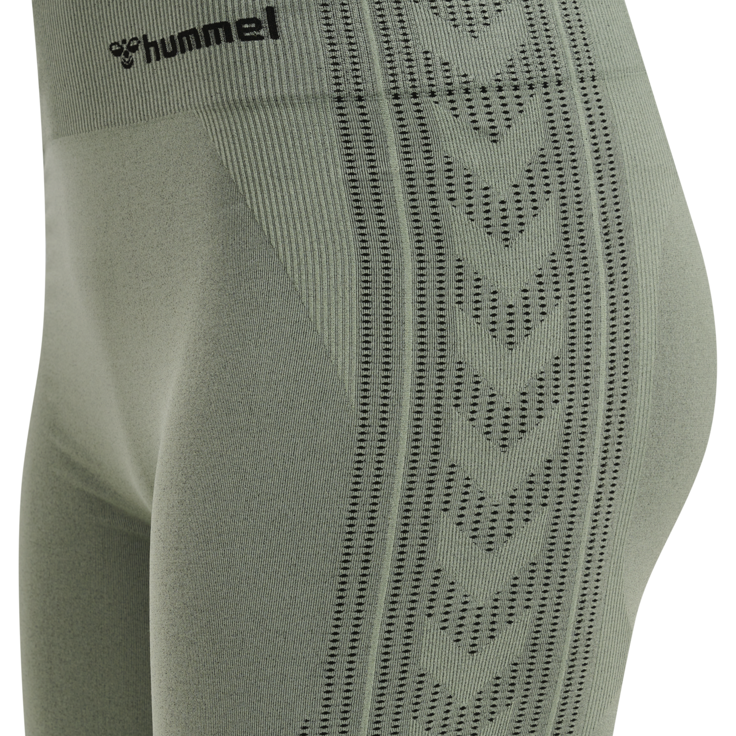 hmlMT SHAPING SEAMLESS MW SHORTS, LILY PAD, packshot