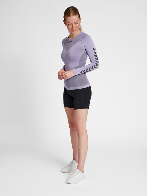 HUMMEL FIRST SEAMLESS JERSEY L/S WOMAN, LAVENDER MELANGE, model