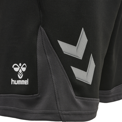 hmlLEAD POLY SHORTS, BLACK hmlLEAD POLY SHORTS, BLACK, packshot