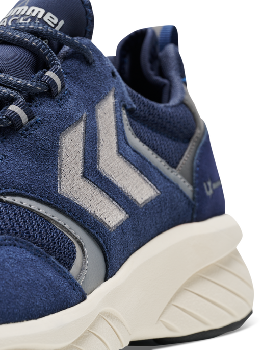 MARATHONA REACH LX, NAVY, packshot