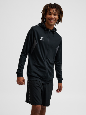 hmlAUTHENTIC PL ZIP HOODIE, BLACK, model