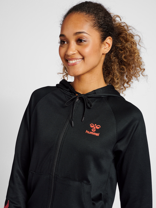 hmlGG12 ACTION ZIP HOODIE WOMAN, BLACK, model