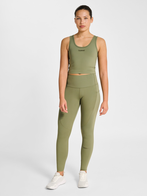 hmlHIIT INTENSITY W TOP, DEEP LICHEN GREEN, model