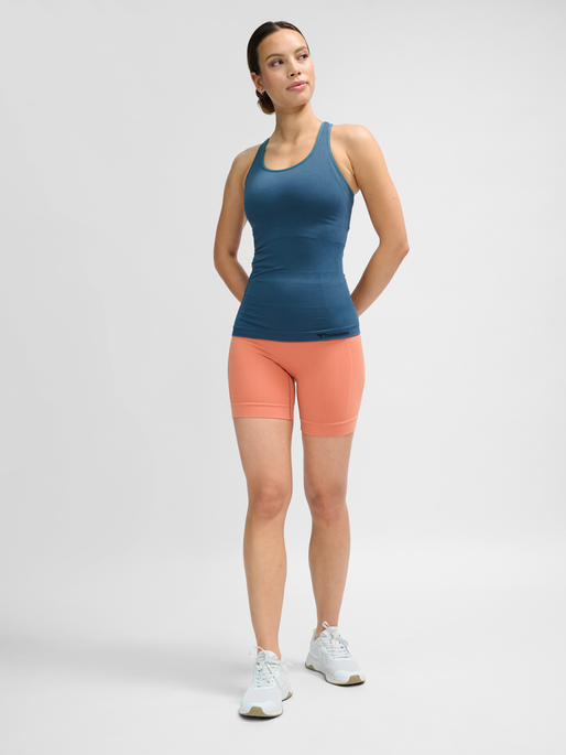 hmlTIF SEAMLESS TOP, STARGAZER, model