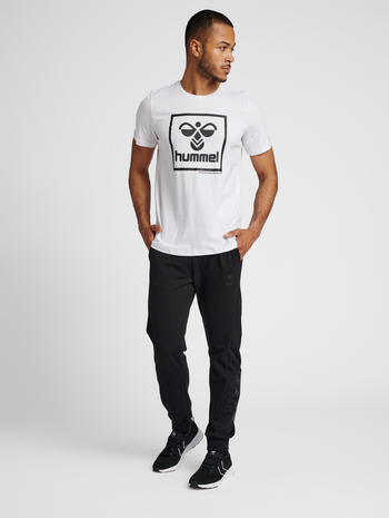 hmlISAM 2.0 T-SHIRT, WHITE, model