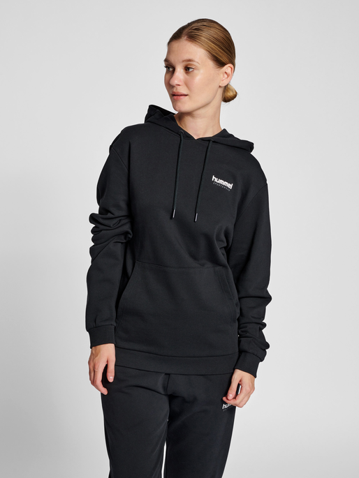 hmlLGC AUSTIN HOODIE, BLACK, model