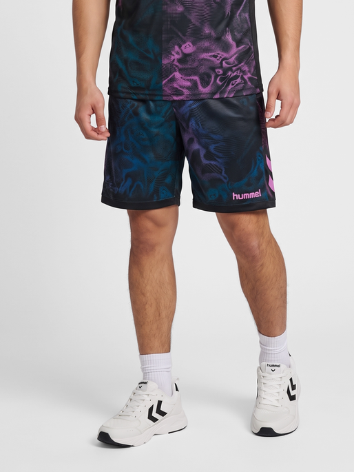 hmlBLAZE CLUB 26 GRAPHIC SET, BLACK/PINK, model
