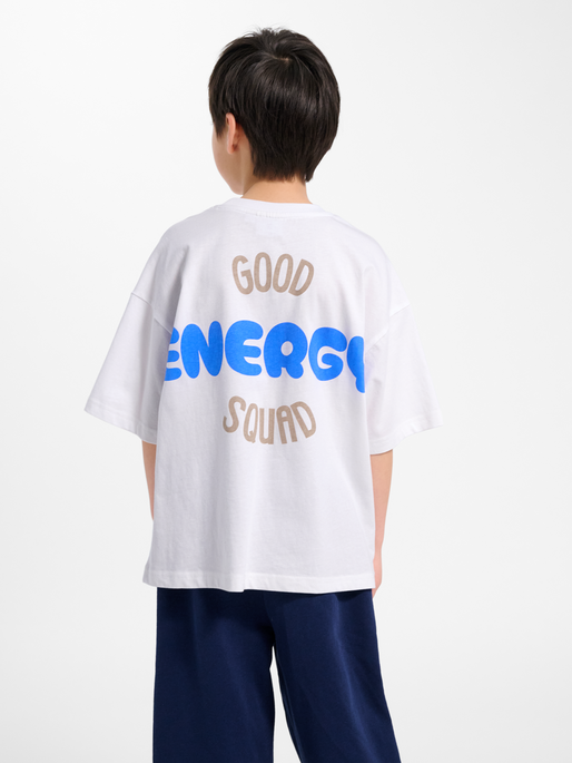 hmlJR SILLY S/S BOXY T-SHIRT SOLID, BRIGHT WHITE, model