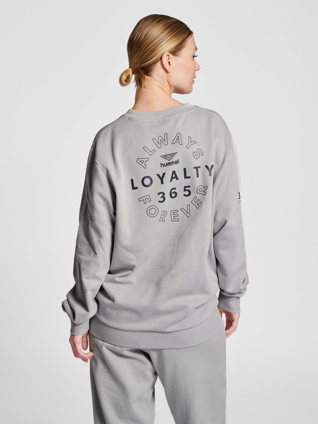 Loyalty sweater shop