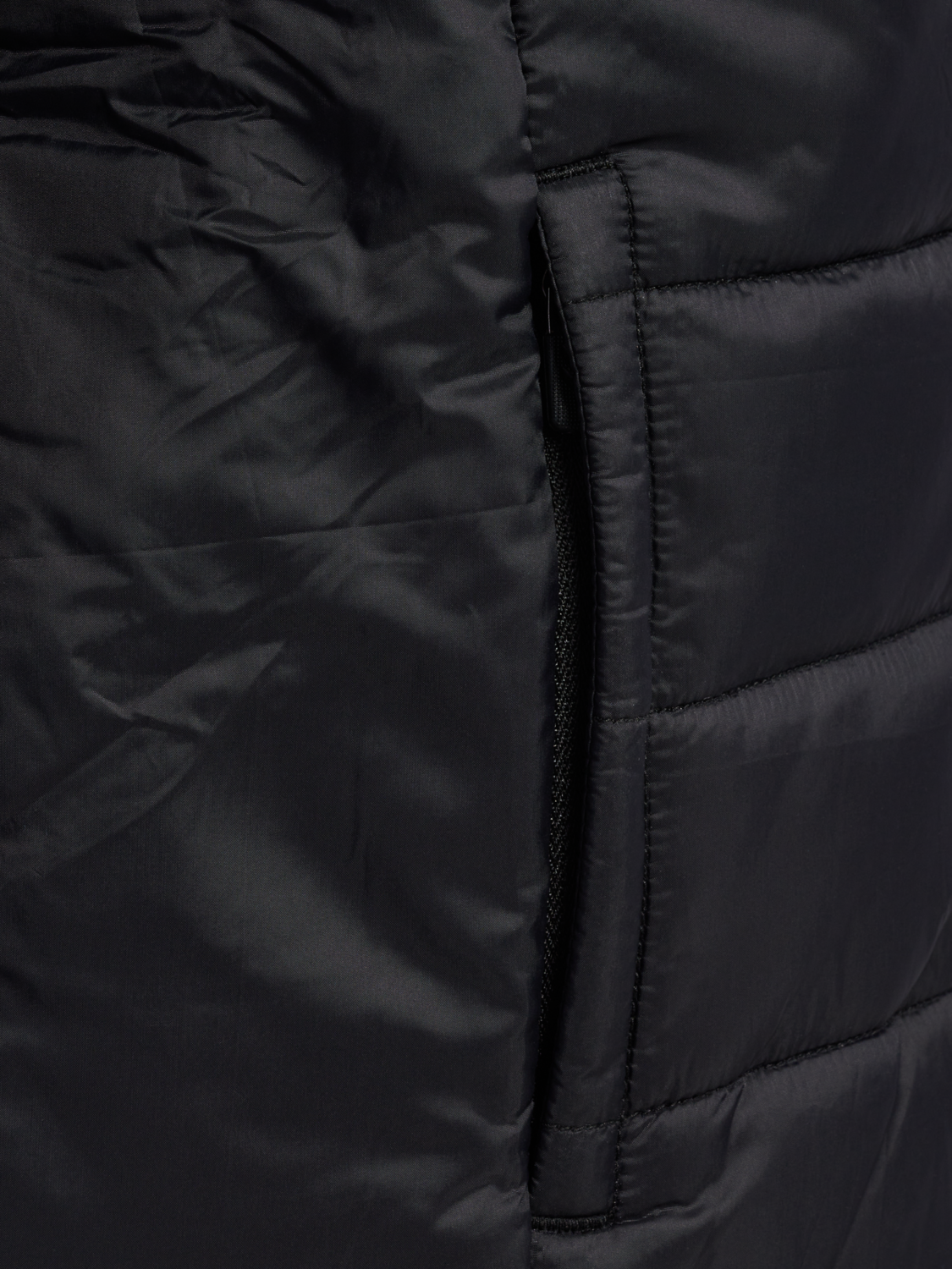 hmlGO QUILTED HOOD JACKET KIDS, BLACK, packshot