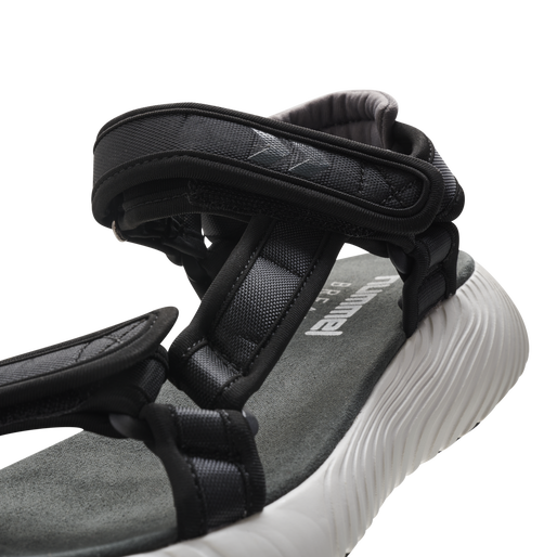 OPEN TREK SANDAL, BLACK, packshot