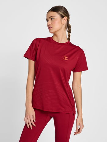 hmlONGRID POLY TEE S/S WO, RHUBARB, model