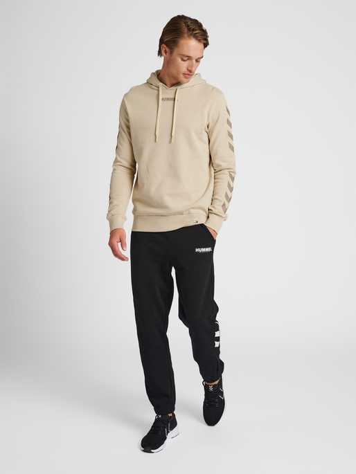 hmlLEGACY HOODIE, PUMICE STONE, model