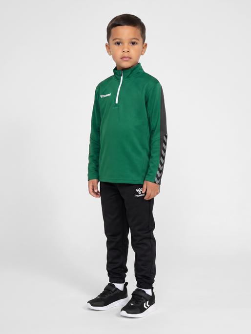 hmlAUTHENTIC KIDS HALF ZIP SWEATSHI, EVERGREEN, model