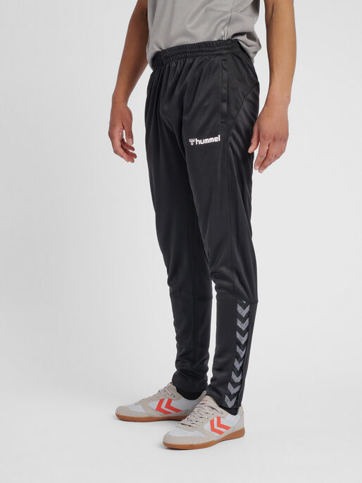 hmlAUTHENTIC POLY PANT, BLACK, model