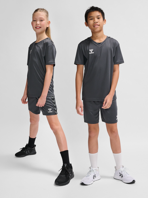 hmlAUTHENTIC PL JERSEY S/S KIDS, ASPHALT, model