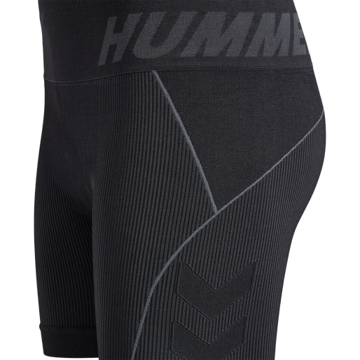 hmlTE CHRISTEL SEAMLESS SHORTS, BLACK, packshot