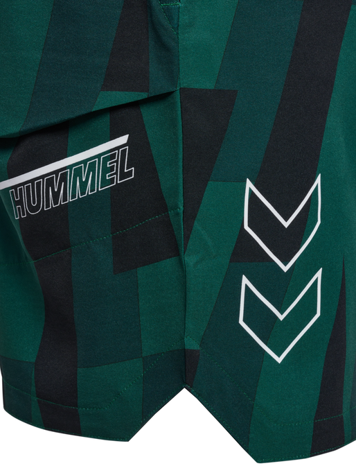 hmlCOURT AOP POCKET SHORTS, RAIN FOREST, packshot