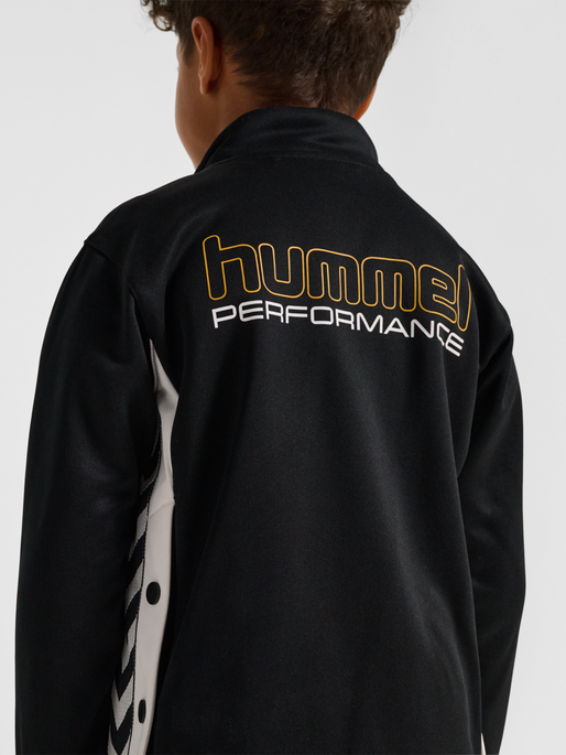 hmlJR CHEVRON ZIP JACKET, BLACK, model