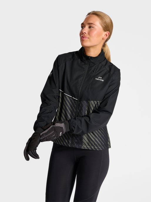 nwlPACE JACKET WOMAN, BLACK BELUGA AOP, model