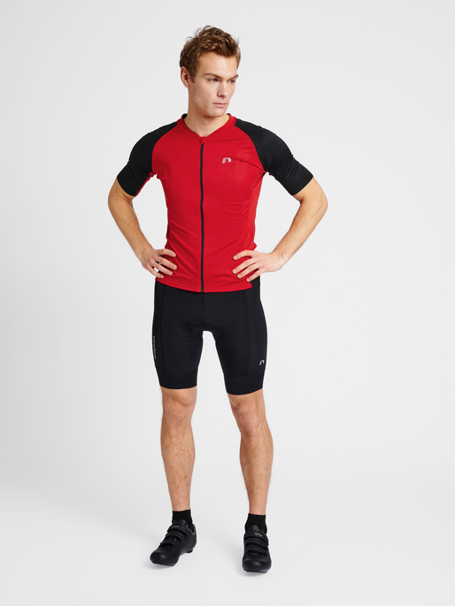 MENS CORE BIKE JERSEY, TANGO RED, model