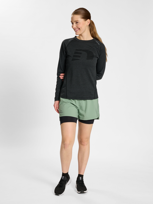 nwlORLANDO T-SHIRT L/S WOMAN, BLACK MELANGE, model