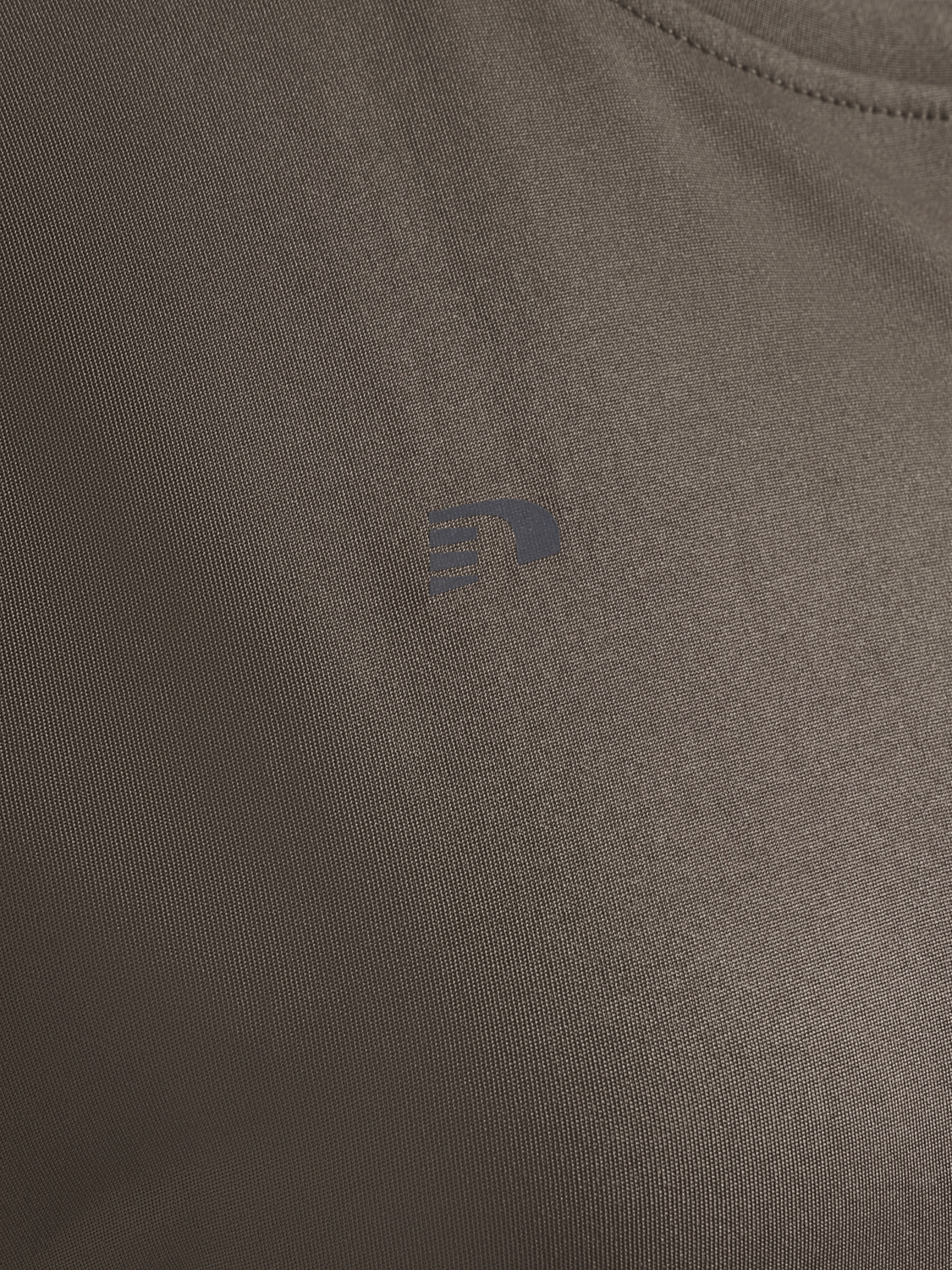 nwlBEAT W T-SHIRT L/S, FALCON, packshot