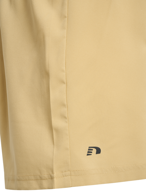 nwlMAX ZIP POCKET SHORTS, ANTELOPE, packshot