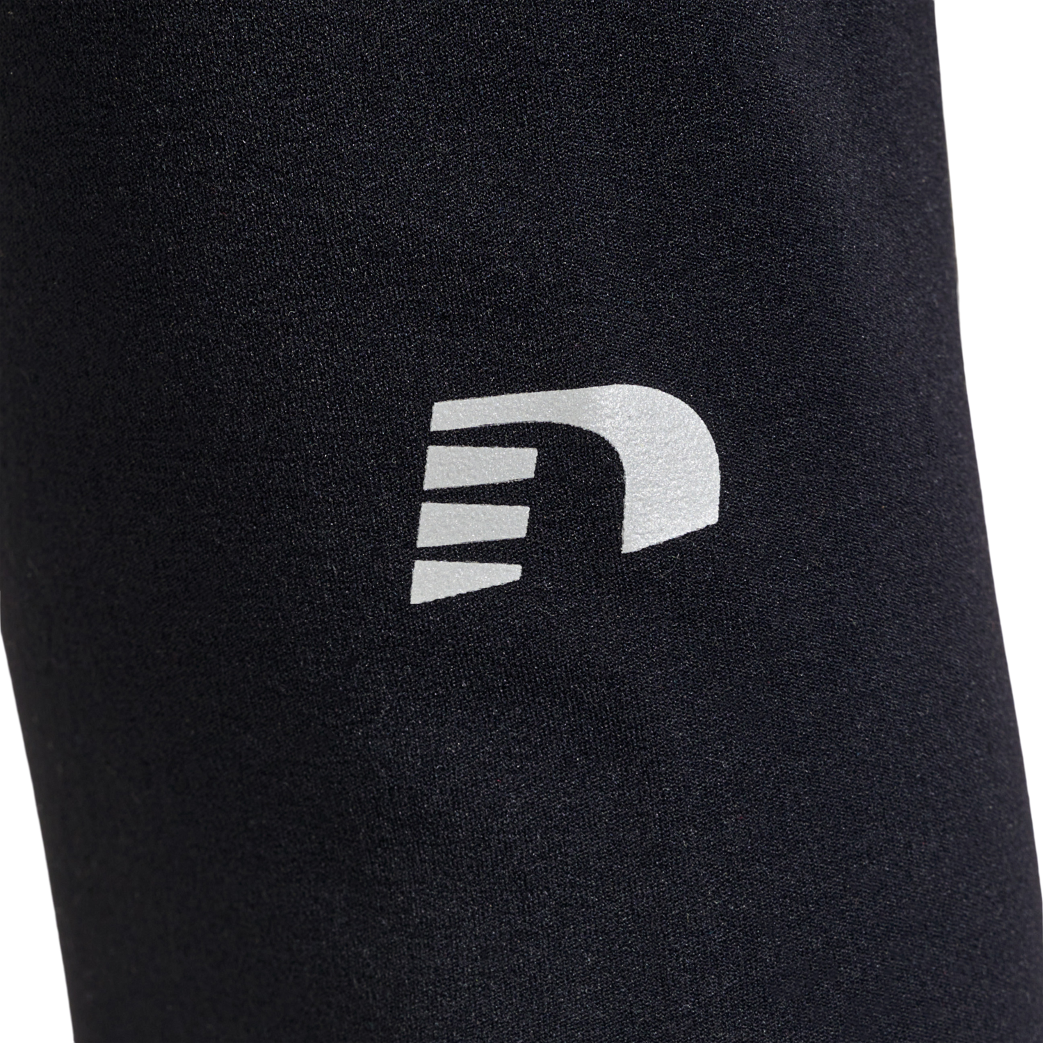 CORE ARM SLEEVE, BLACK, packshot