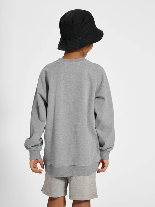 stsPALM SWEATSHIRT, GREY MELANGE, model