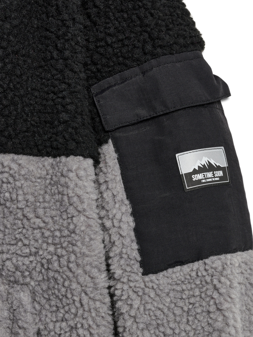 stsFUSION JACKET, BLACK, packshot